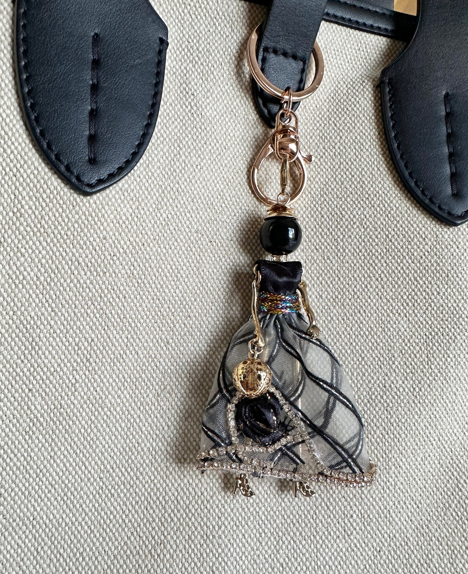 Wrapables Hanging Fashionista Doll Keychain, Crystal Rhinestone Keyring Bag Charm