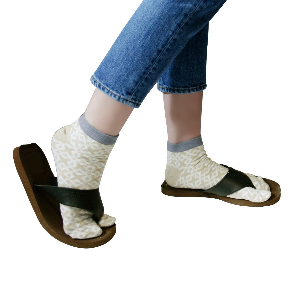 Wrapables Tabi Flip-Flop Socks (Set of 3)