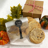 Wrapables Translucent Candy and Cookie Bags, Favor Treat Bags with Labels for Parties and Wedding (100pcs)