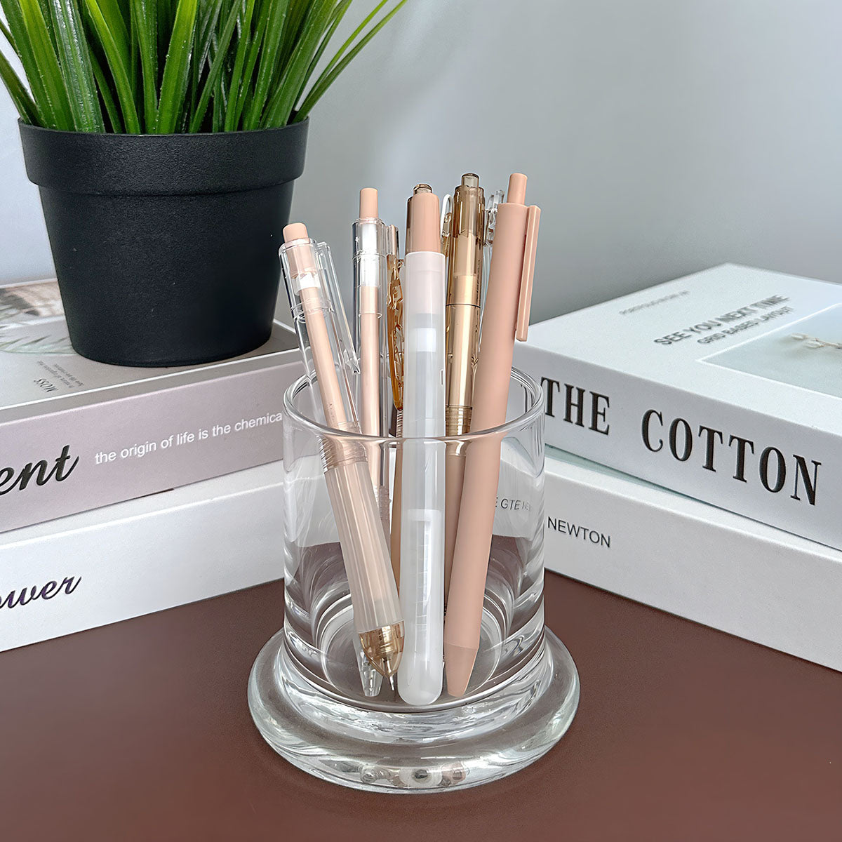 Wrapables Retractable Rollerball Pens and Highlighter Set, 0.5mm Black Gel Ink Pens for Home, Office, School (Set of 6)