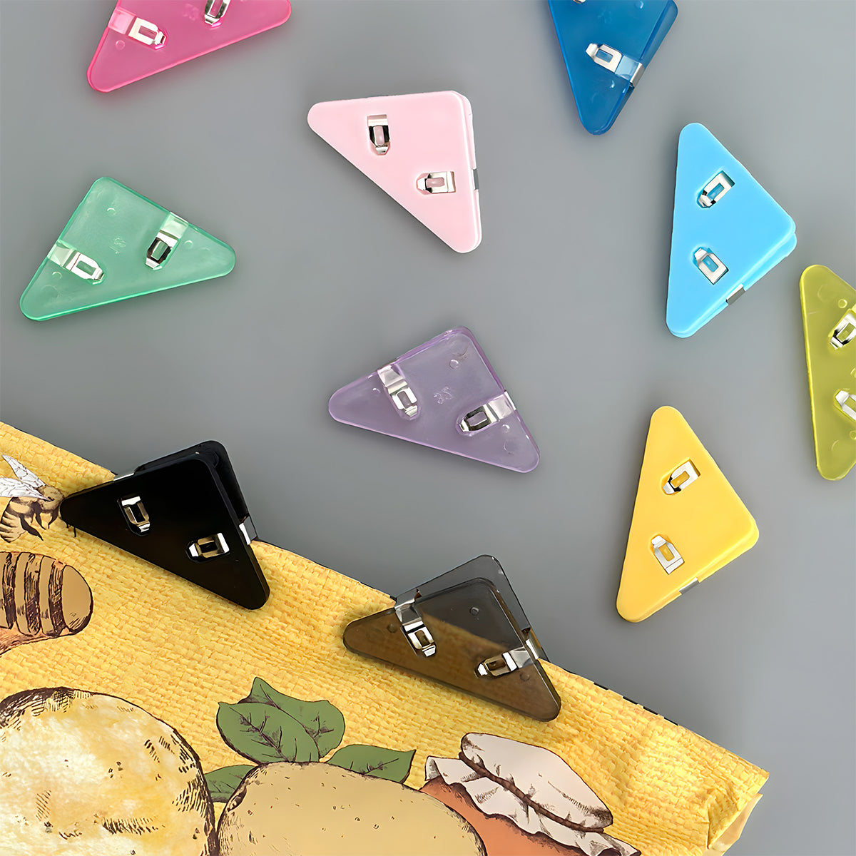 Wrapables Corner Clips to Prevent Pages From Curling, Page Markers, Paper Clips (Set of 20)