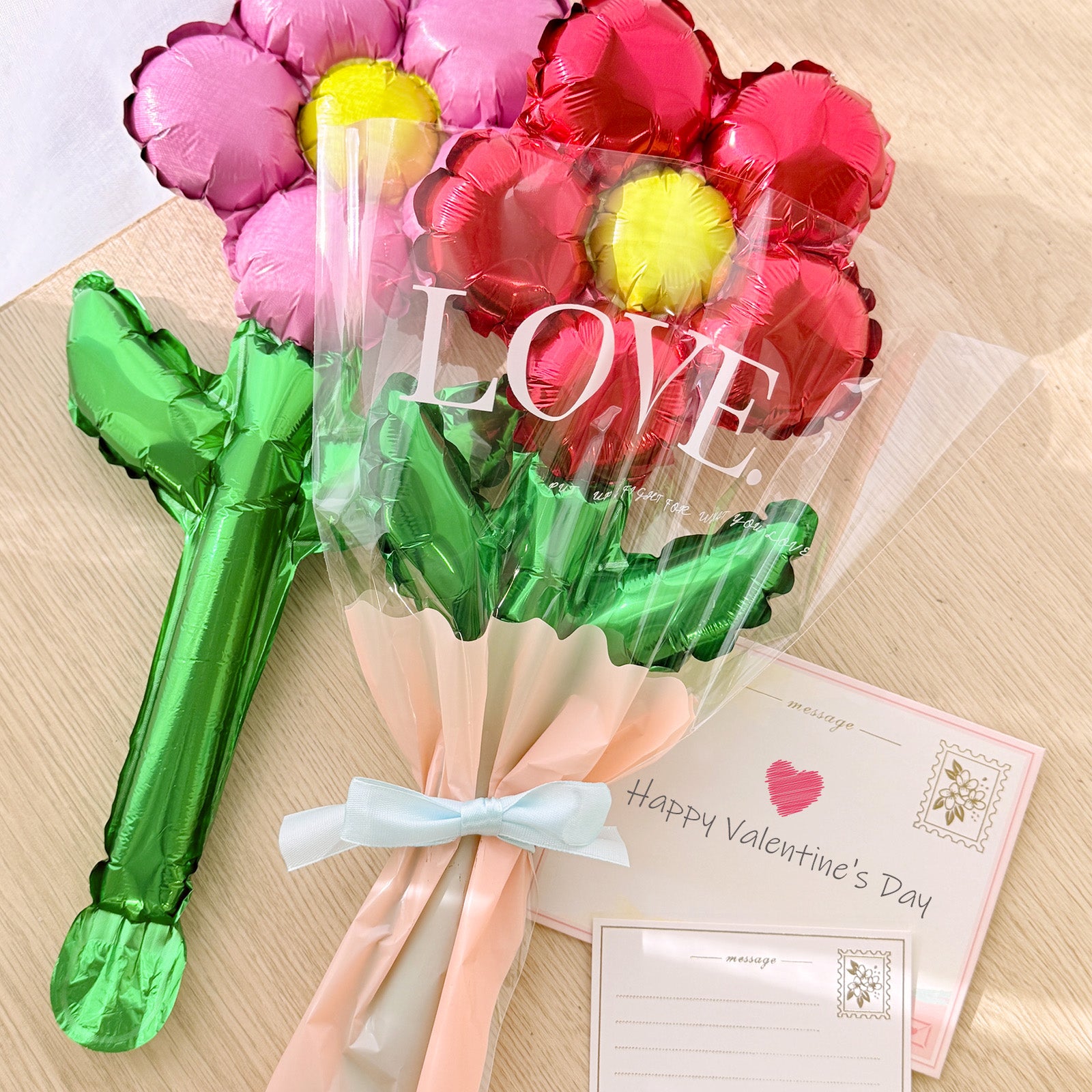 Wrapables Aluminum Foil Flower Balloons for Mother's Day, Valentine's Day, Easter, Birthday Parties (Set of 10)