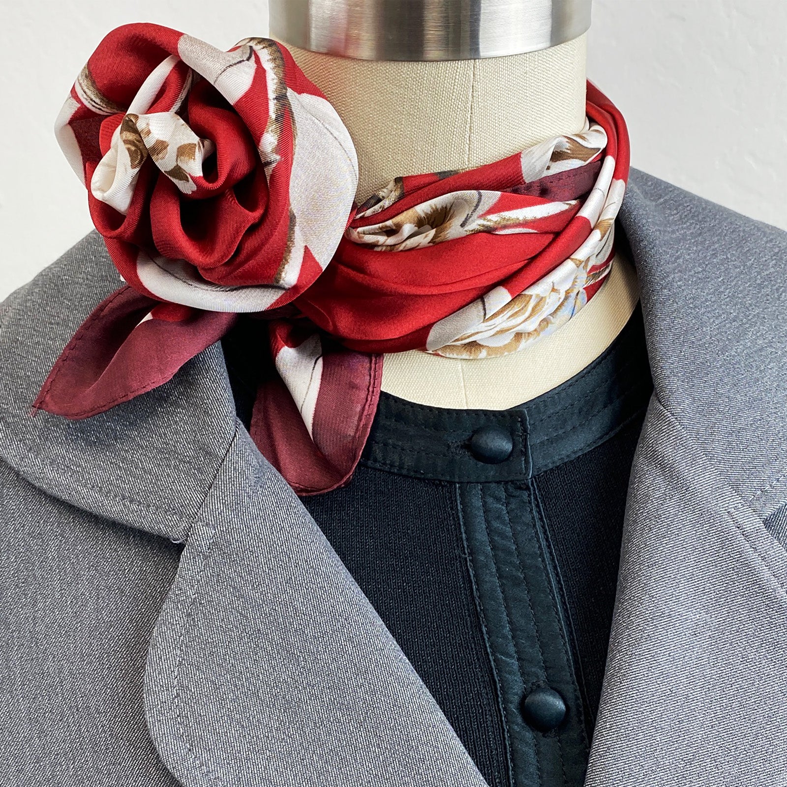 Wrapables Satin Neckerchief Square Scarf 26.5 x 26.5 Inches, Regal Rose