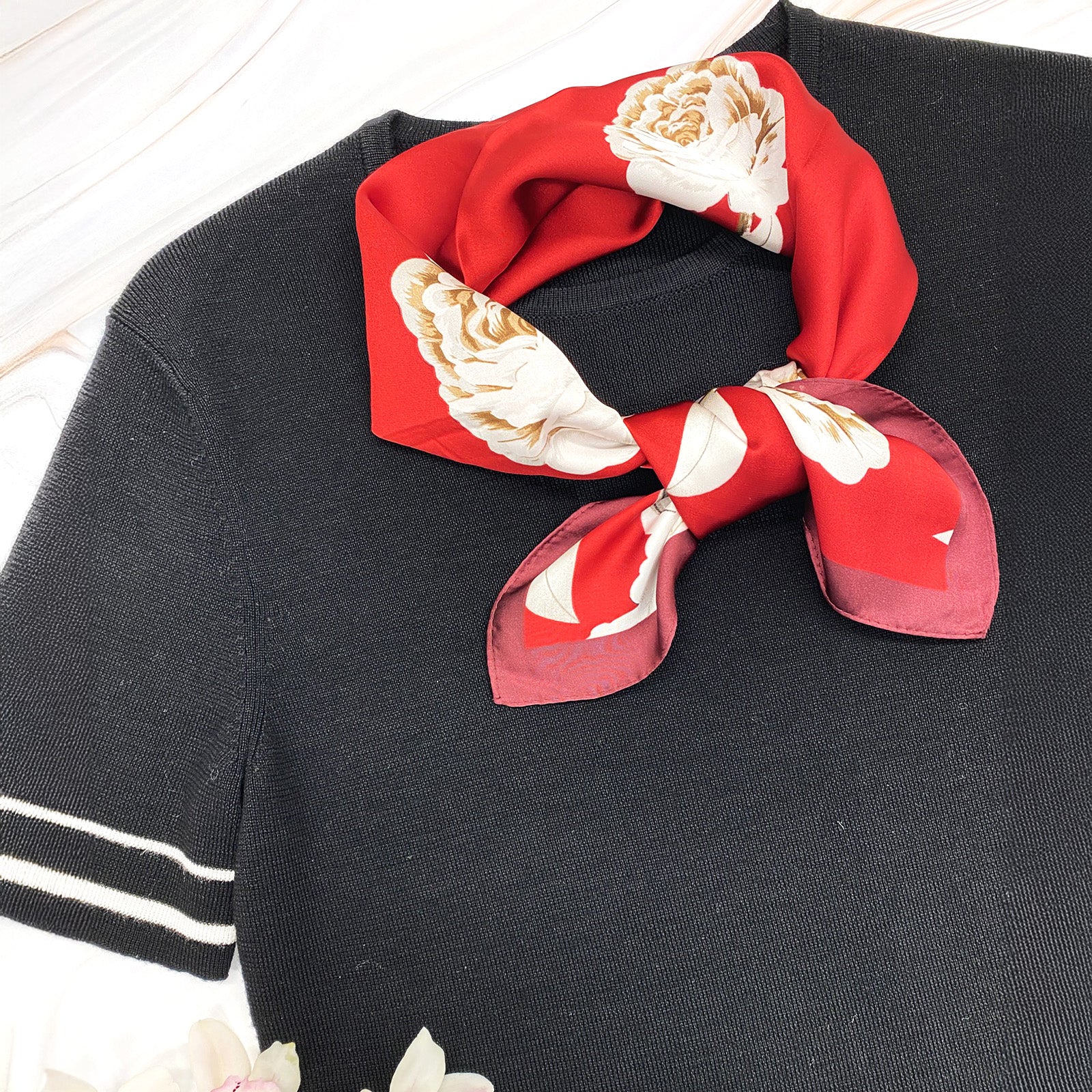 Wrapables Satin Neckerchief Square Scarf 26.5 x 26.5 Inches, Regal Rose