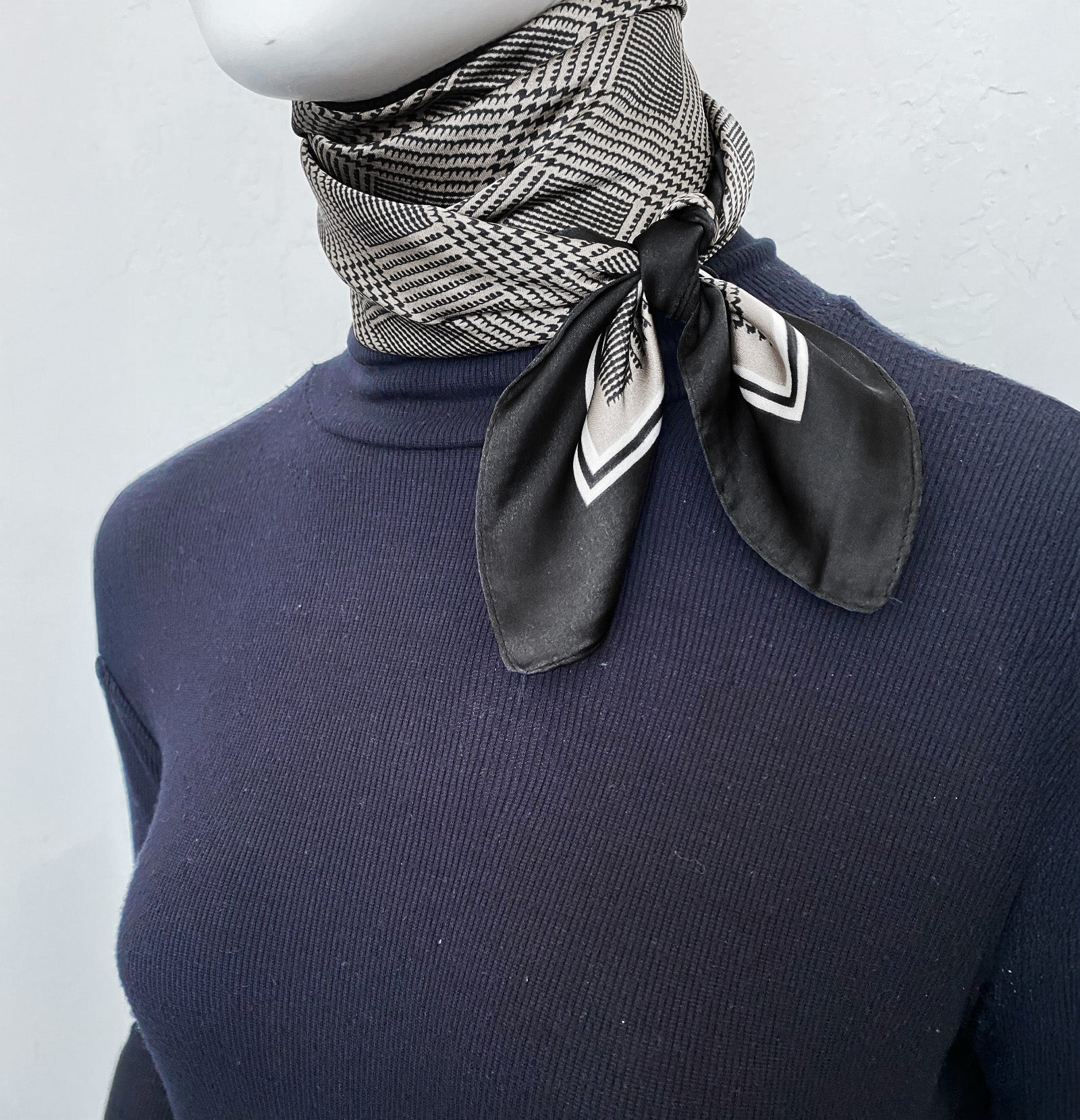 Wrapables Satin Neckerchief Square Scarf 26.5 x 26.5 Inches, Black Checkers