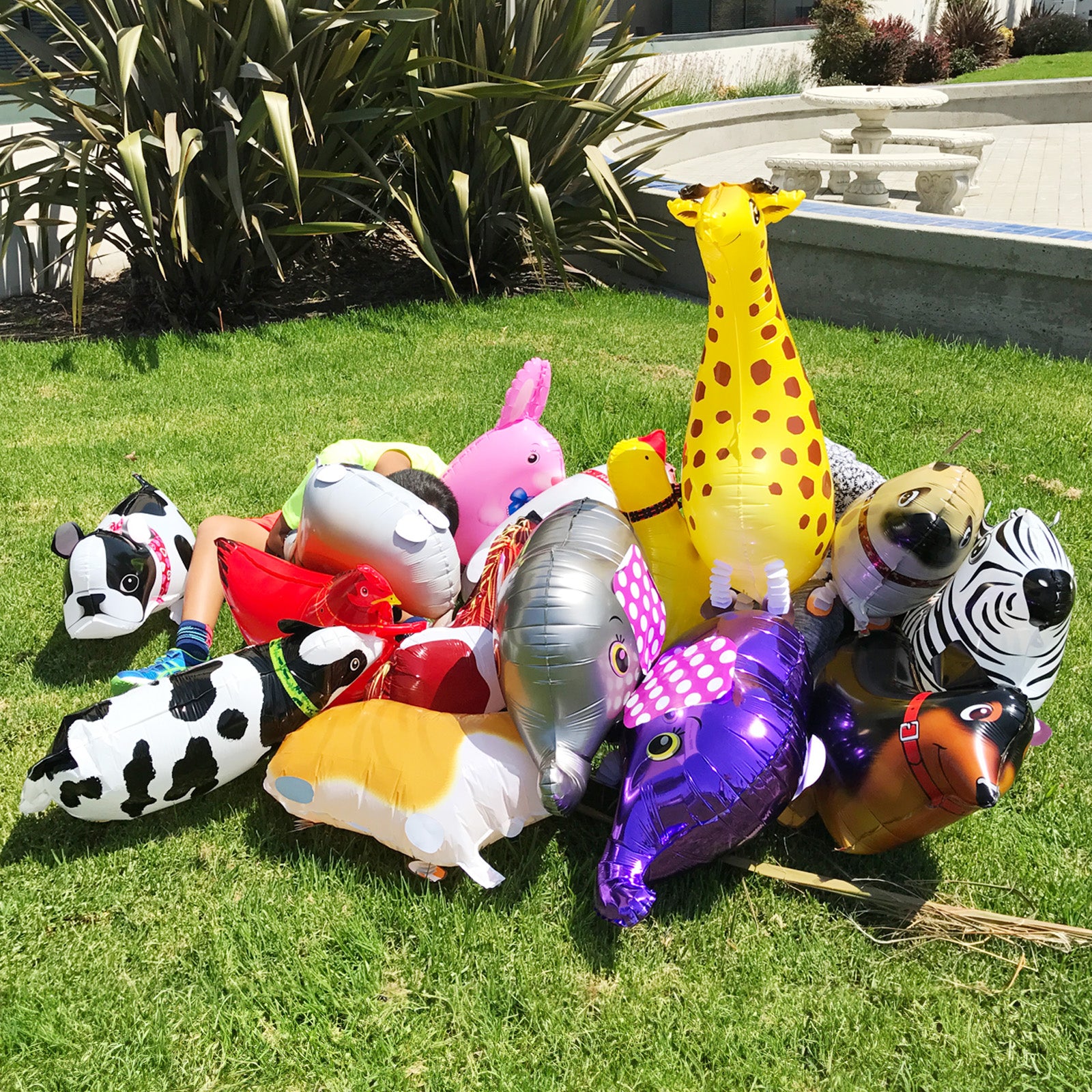 Wrapables Walking Animal Pet Balloon (Set of 3)