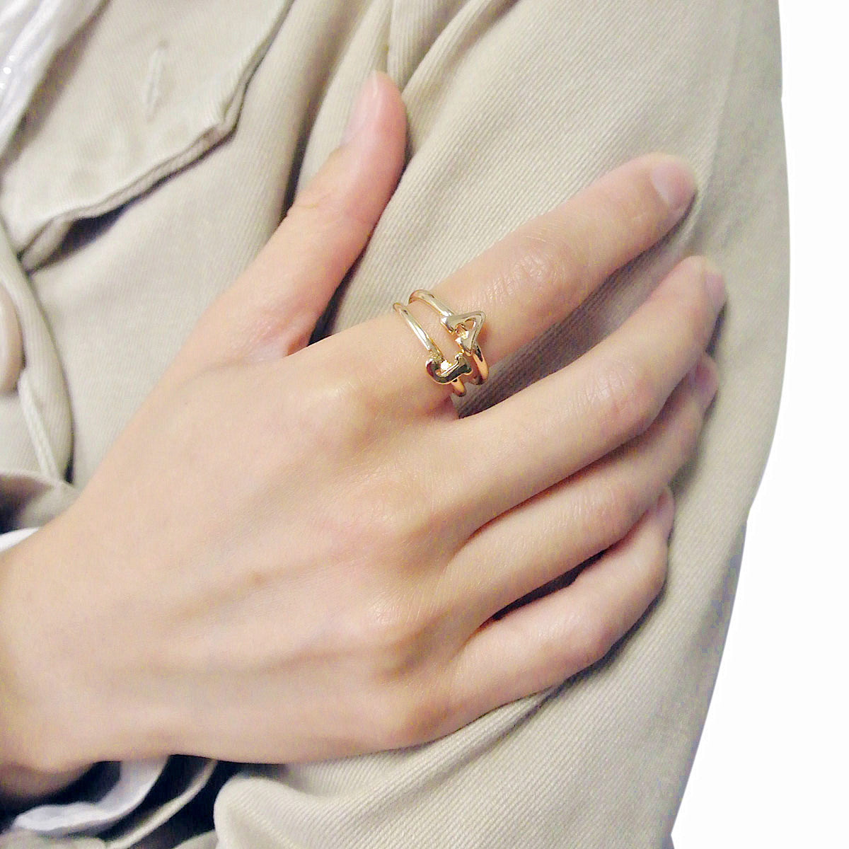 Wrapables Gold Tone Stackable Initial Letter Ring Size 7