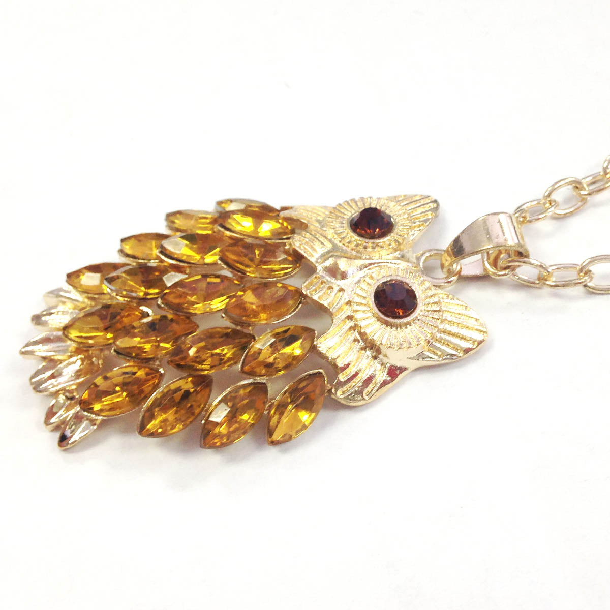Wrapables Stylish Crystal Feather Owl Pendant Necklace