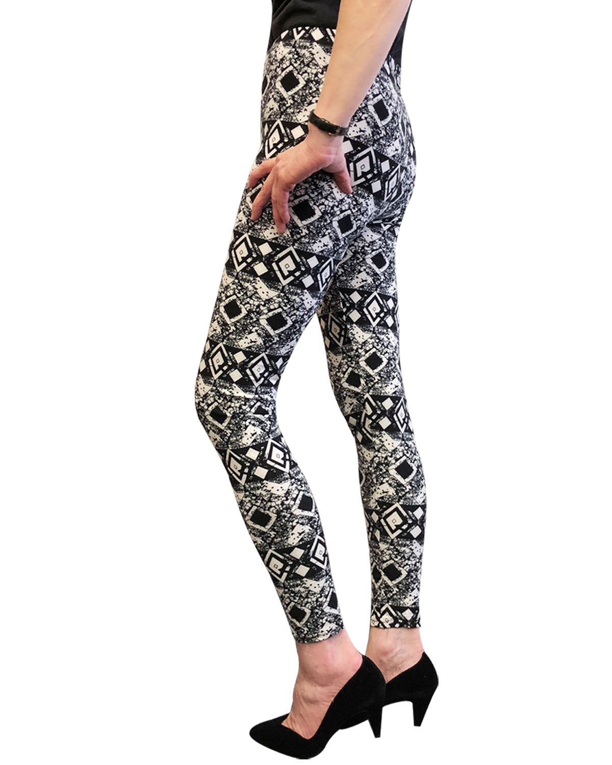 Wrapables Women's Ultra-Soft and Stretchy Printed Leggings for Activewear and Workout
