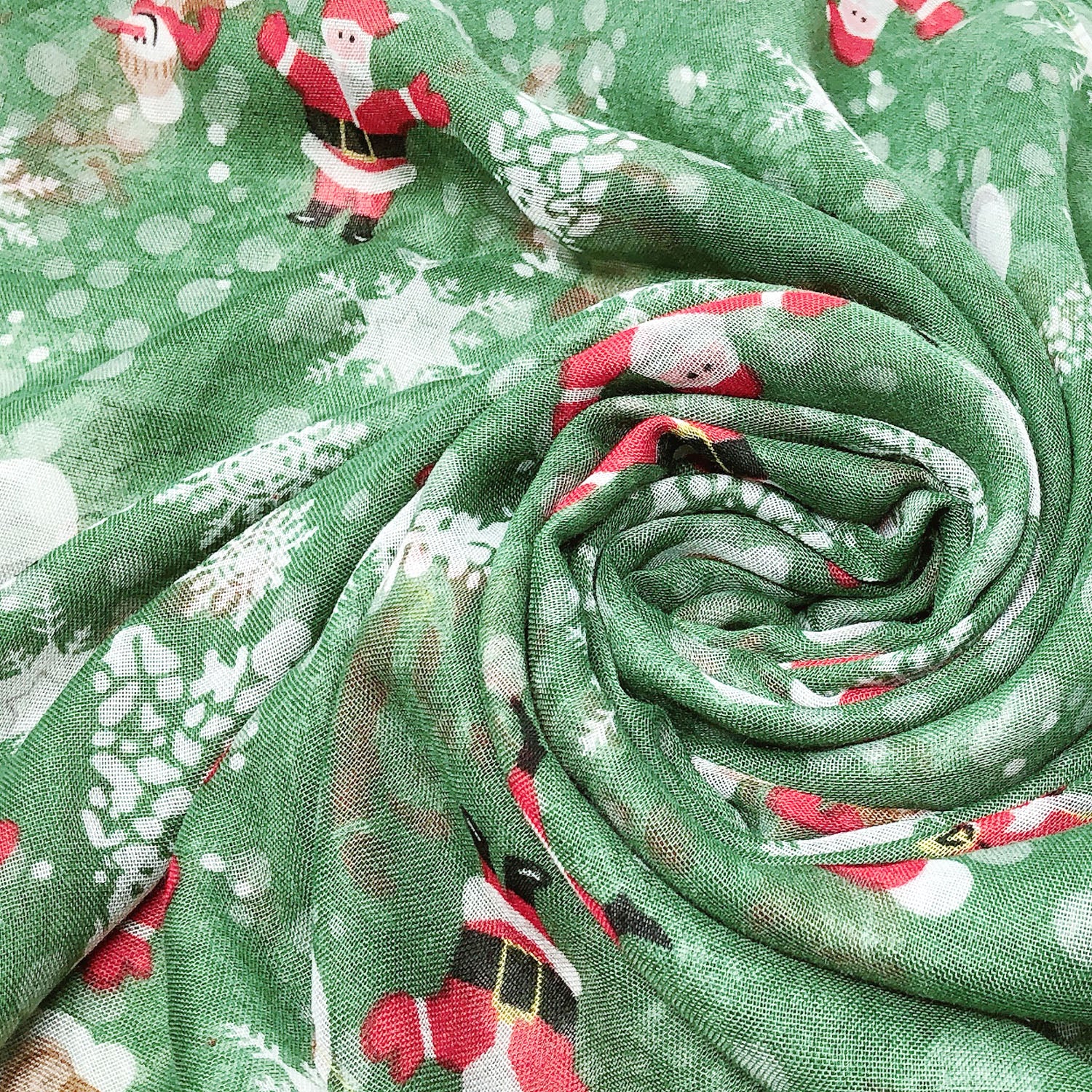 Wrapables Lightweight Winter Holiday Christmas Scarf