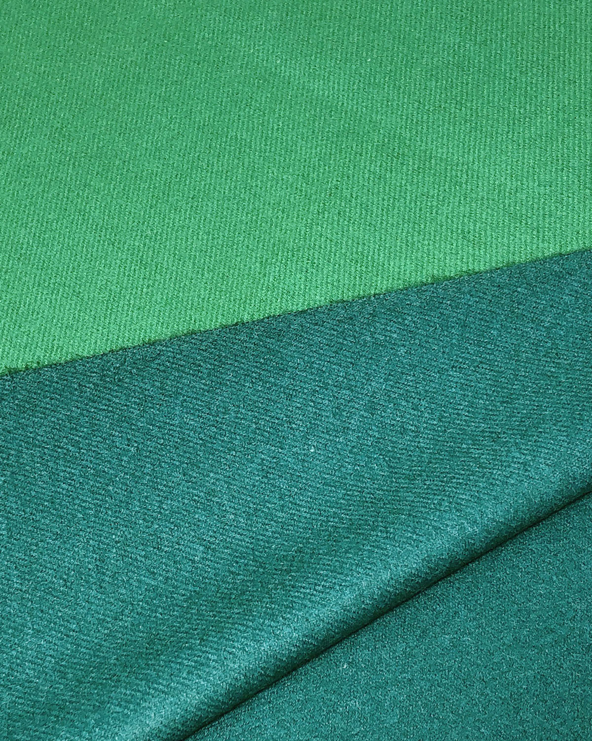 Wrapables Soft Cashmere-Feeling Lightweight Scarf, Large Two-Tone Warm Scarf Wrap Shawl for Winter