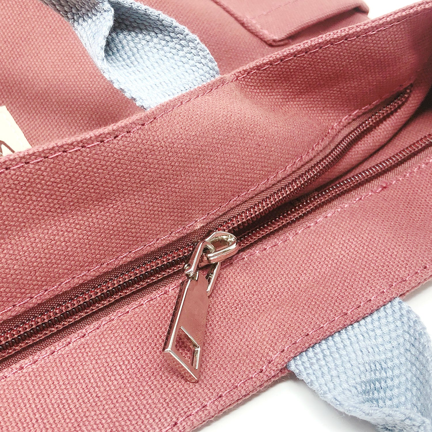Wrapables Canvas Tote Bag for Women, Casual Cross Body Shoulder Handbag