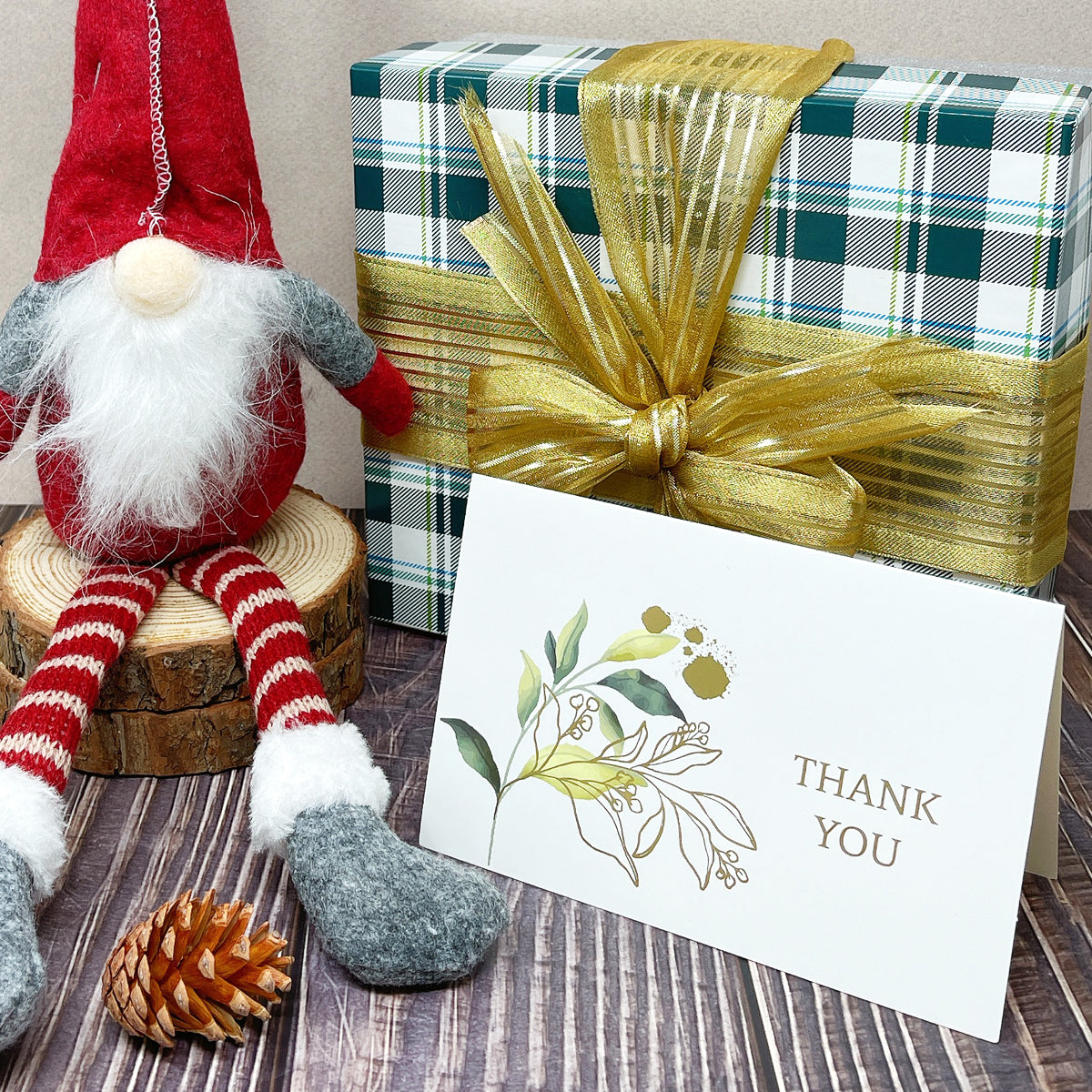 Wrapables Blank Thank You Cards with Envelopes for Weddings, Bridal Showers, Baby Showers (Set of 4)