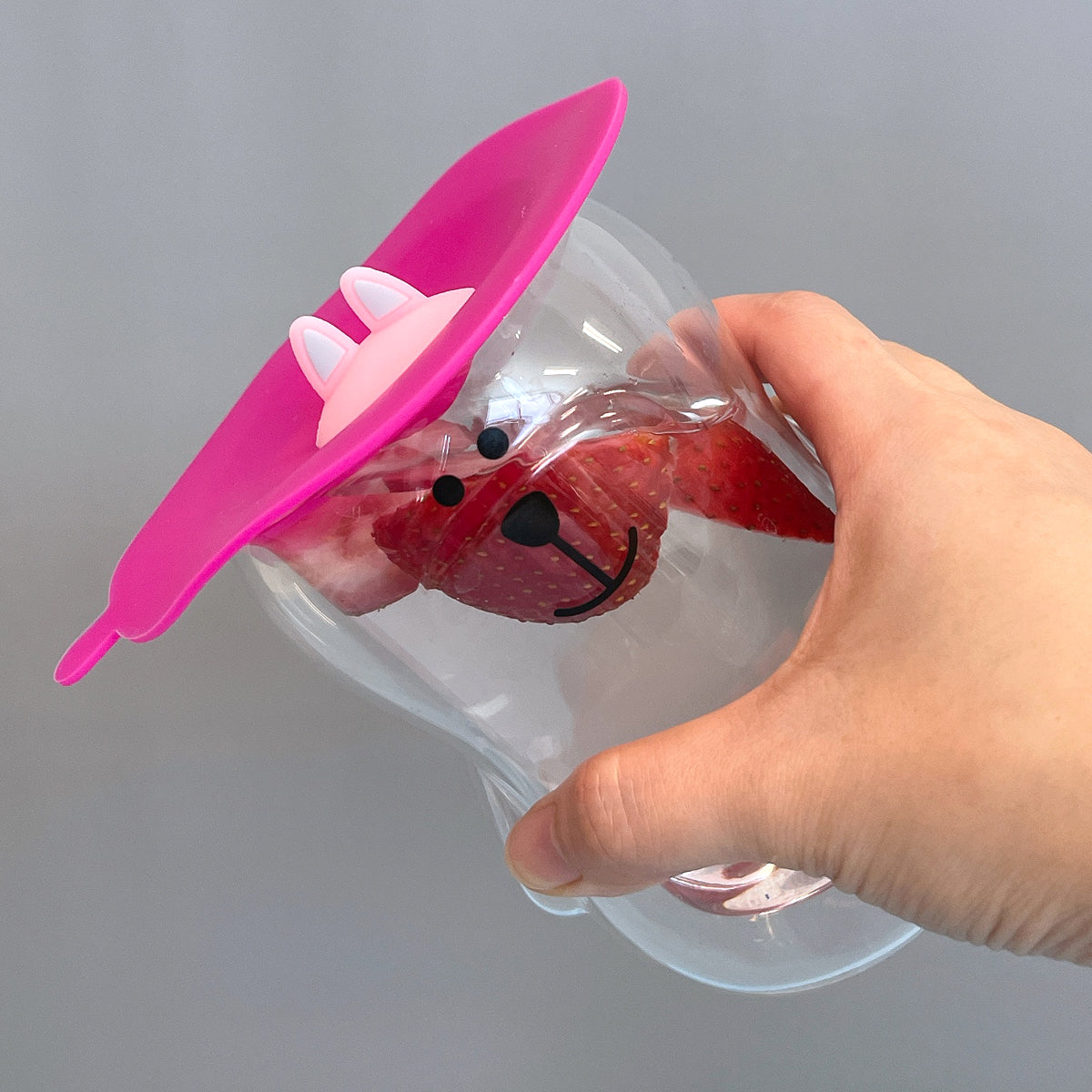 Wrapables Silicone Cup Lids, Anti-Dust Airtight Mug Covers for Hot and Cold Beverages (Set of 6)