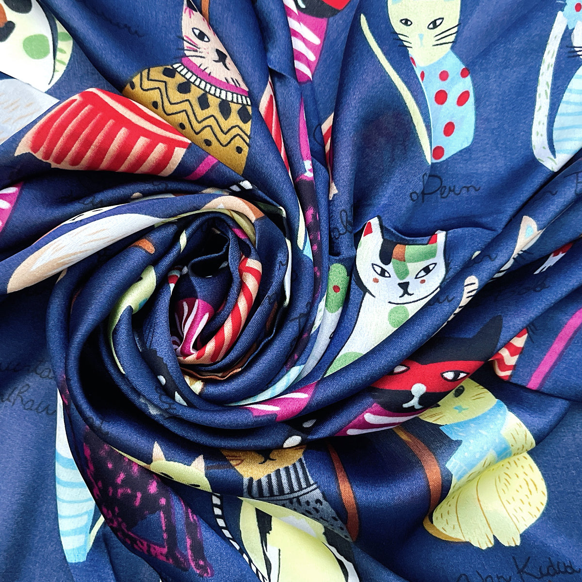 Wrapables Large Fashionable Cats Head Wrap Square Scarf 35 x 35 Inches