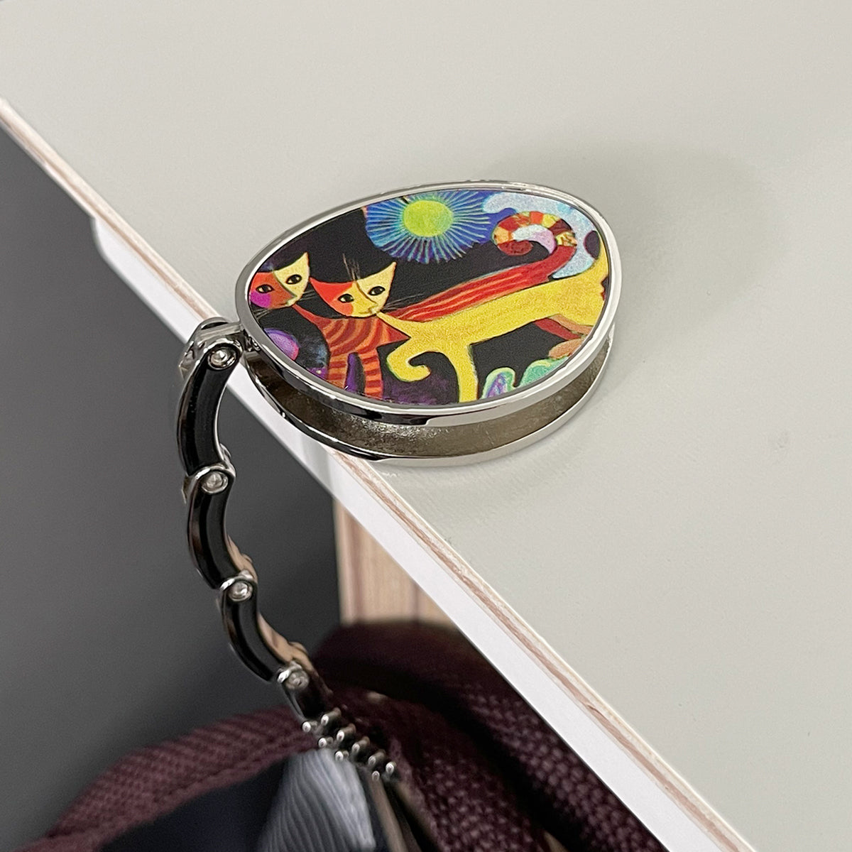 Wrapables Stylish Purse Hook Hanger, Foldable Handbag Table Hanger