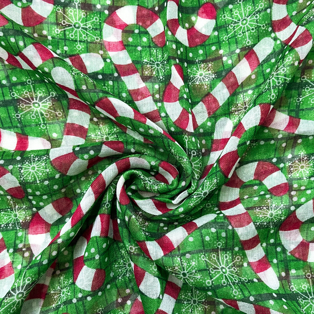 Wrapables Lightweight Winter Holiday Christmas Scarf