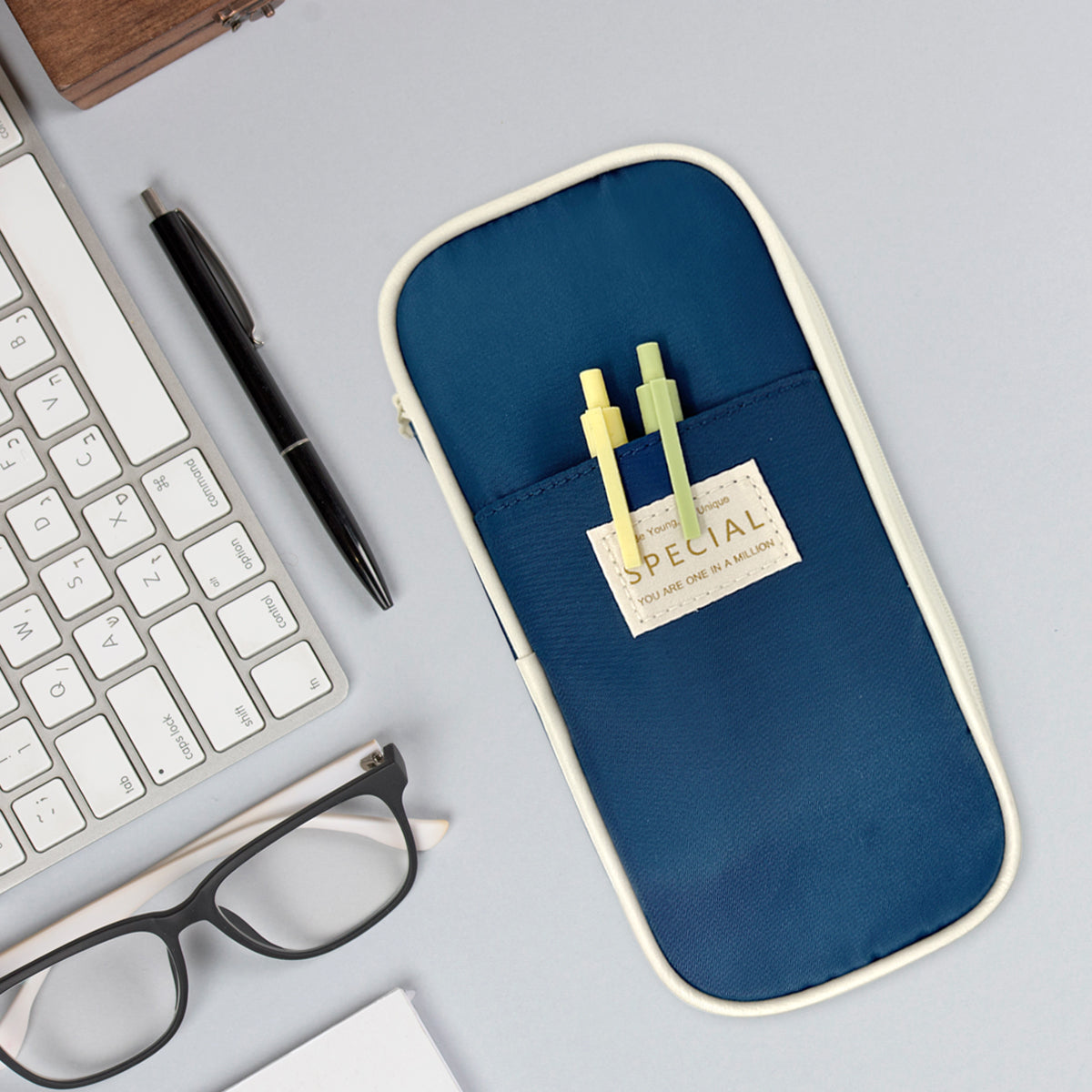 Wrapables Large Capacity Pencil Case, Expandable Pencil Pouch for Stationery Tools