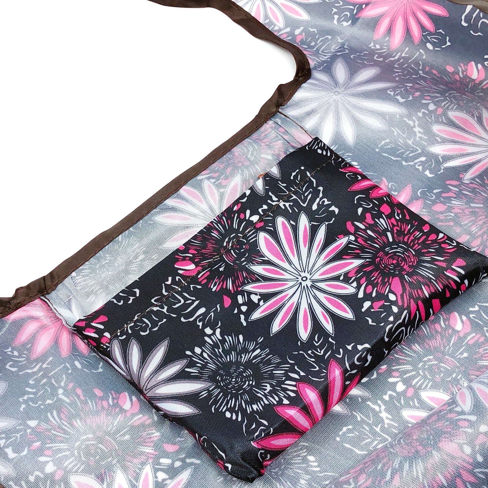 Wrapables Foldable Tote Nylon Reusable Grocery Bag (Set of 2)