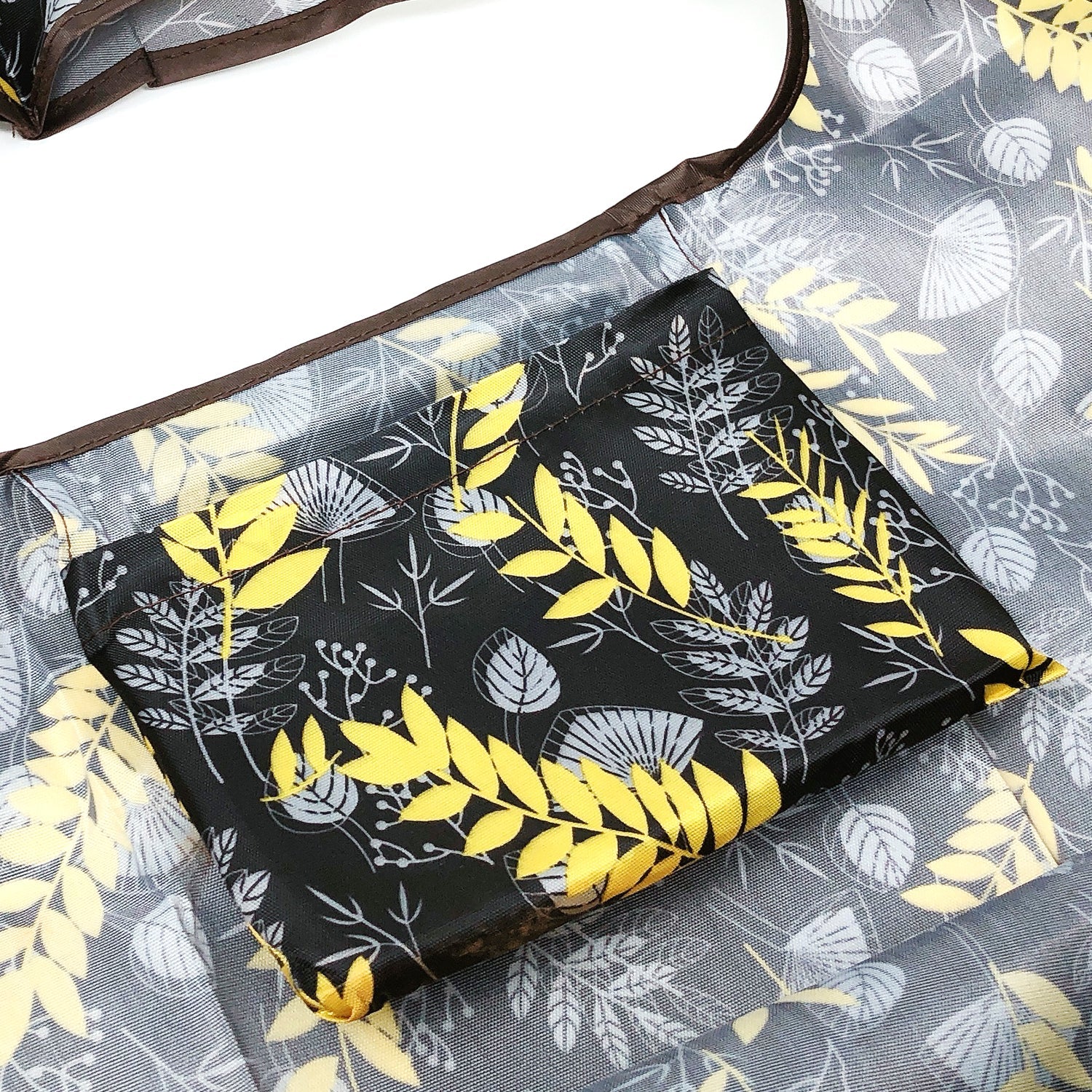 Wrapables Foldable Tote Nylon Reusable Grocery Bag (Set of 2)