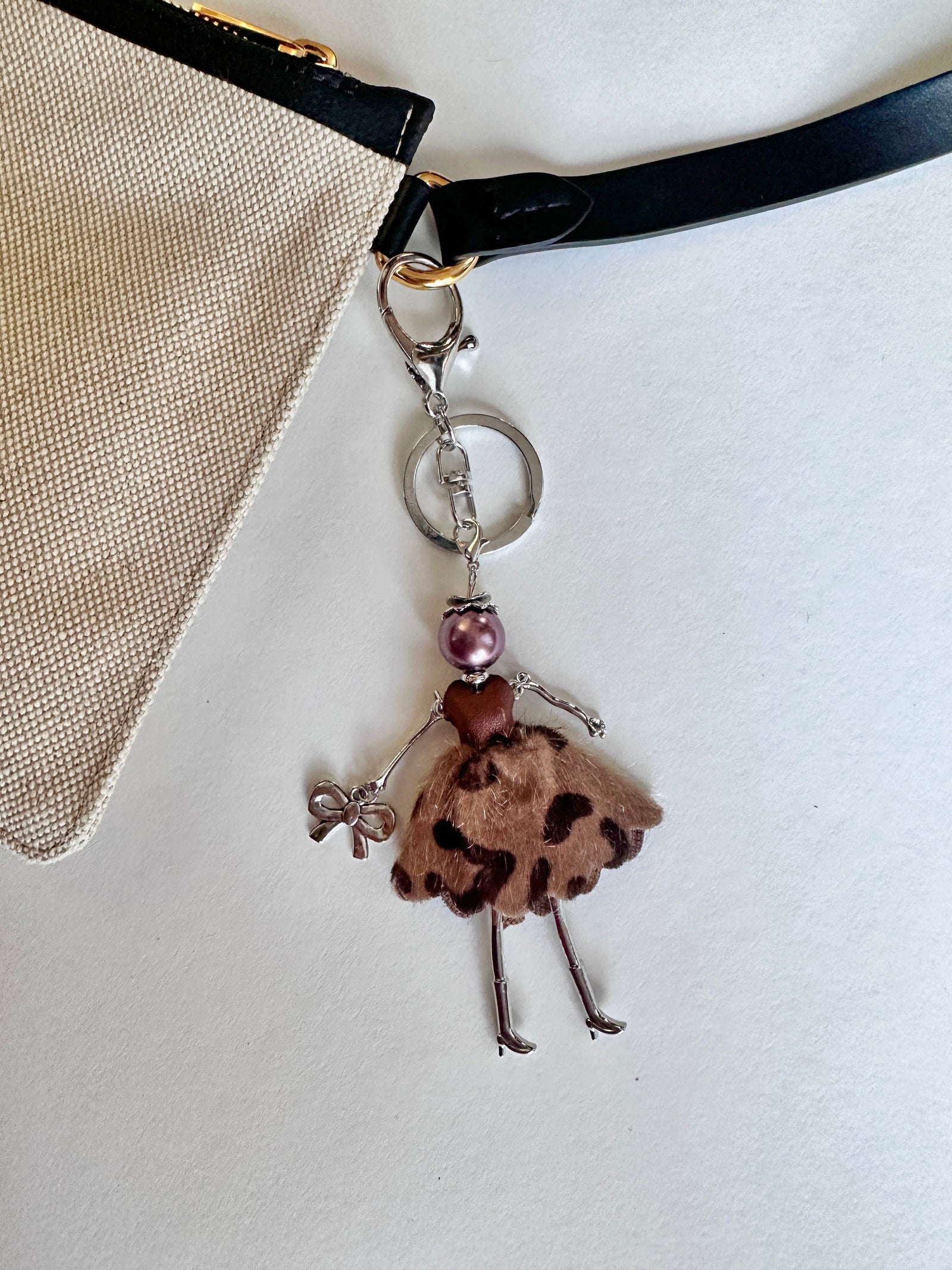 Wrapables Hanging Fashionista Doll Keychain, Crystal Rhinestone Keyring Bag Charm, Brown Animal Print