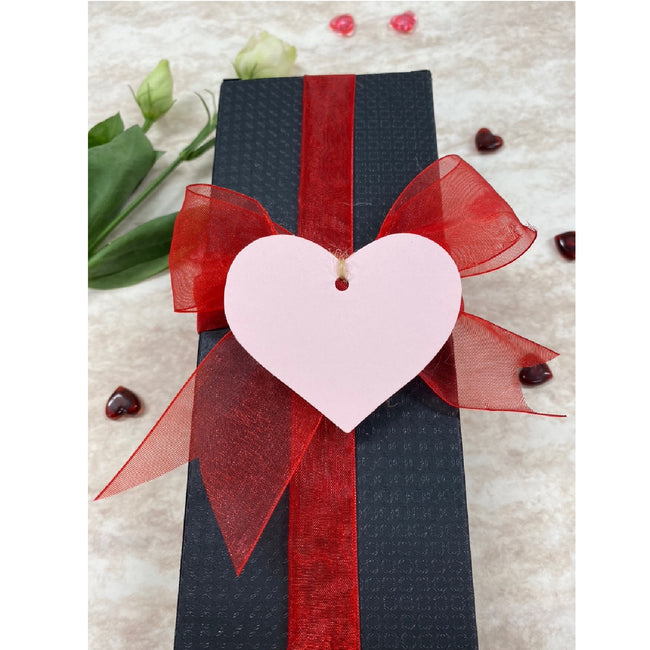 Wrapables 50 Gift Tags with Free Cut Strings, True Heart