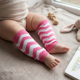 Wrapables Colorful Baby & Toddler Leg Warmers 1, Chevron Hot Pink and White