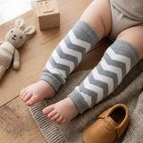 Wrapables Colorful Baby & Toddler Leg Warmers 2, Chevron Gray and White
