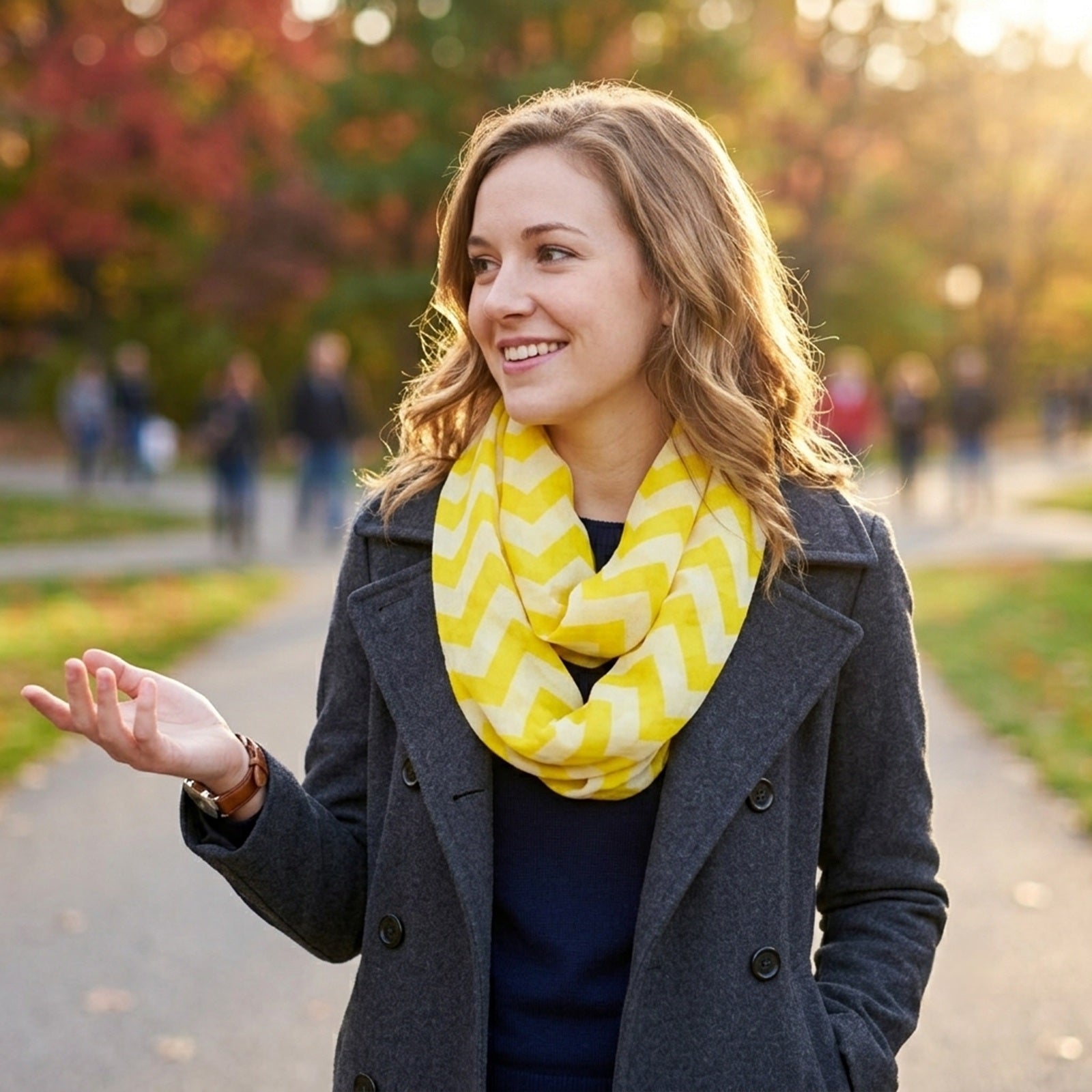 Wrapables Women's Light Weight Chevron Infinity Scarf