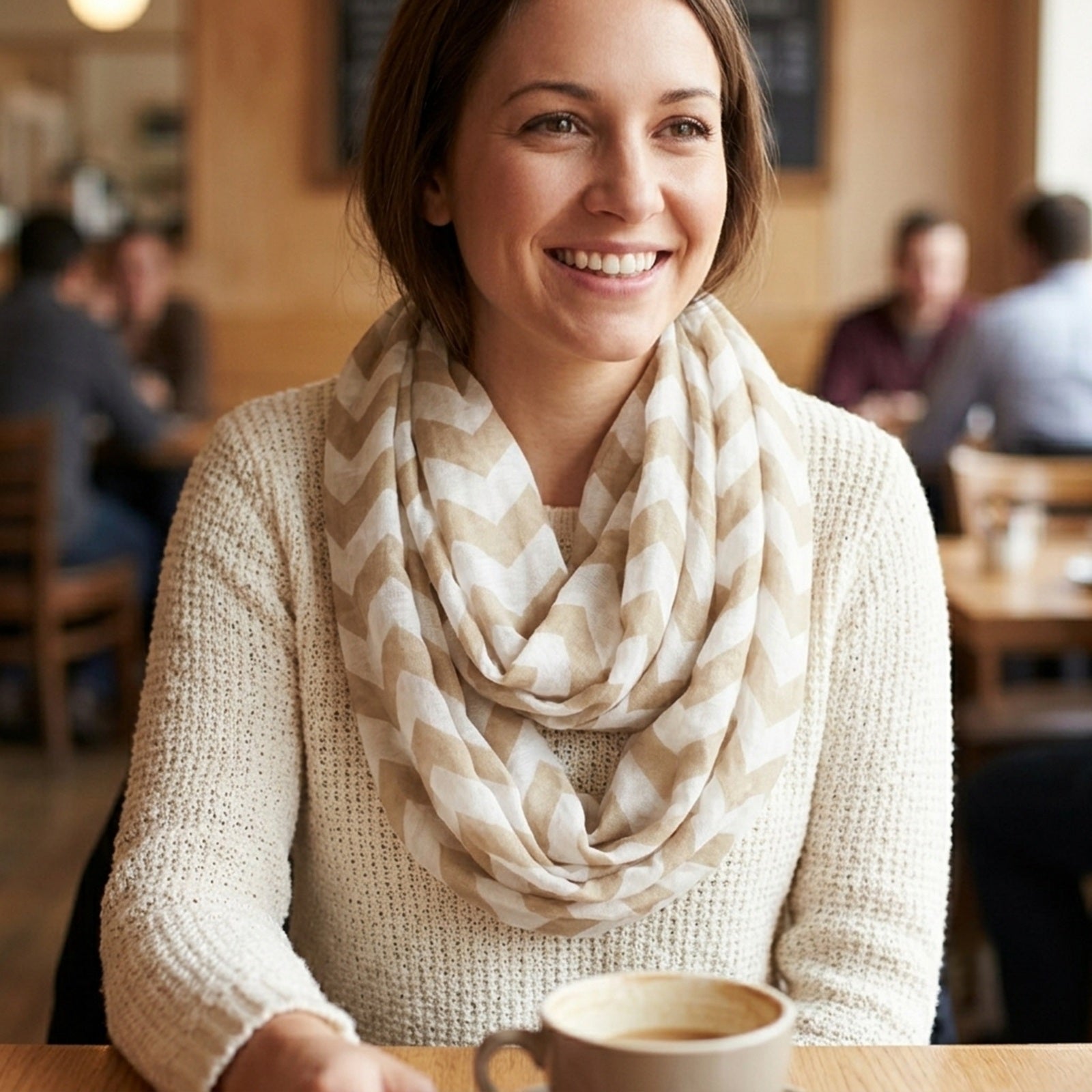 Wrapables Women's Light Weight Chevron Infinity Scarf