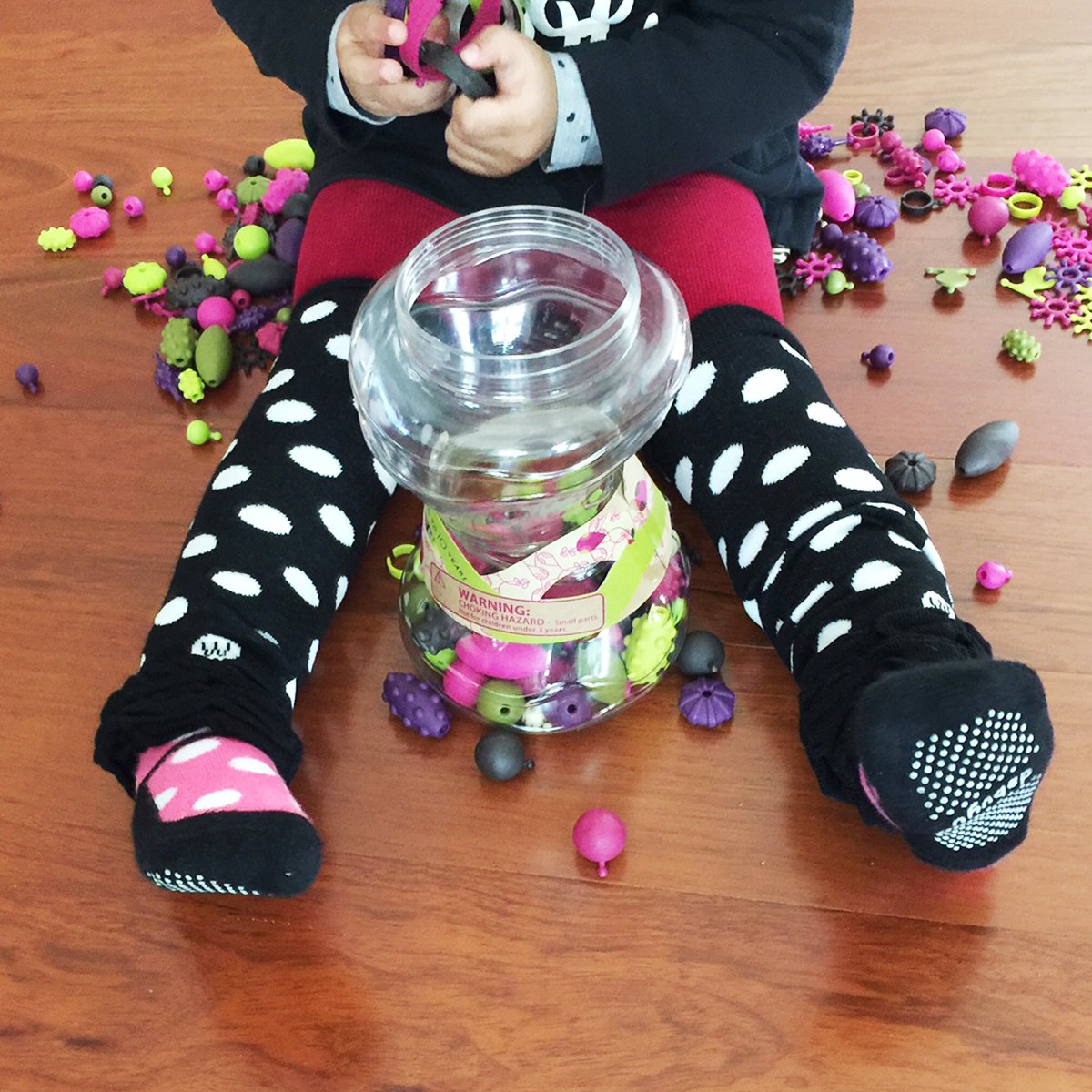 Wrapables Ruched and Dots Baby & Toddler Leg Warmers, Black Ruched and Dots