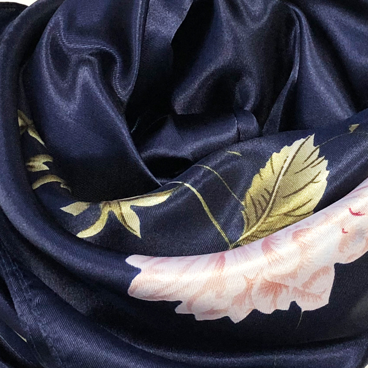 Wrapables Silky Feeling Satin Square Scarf, Elegant Rose