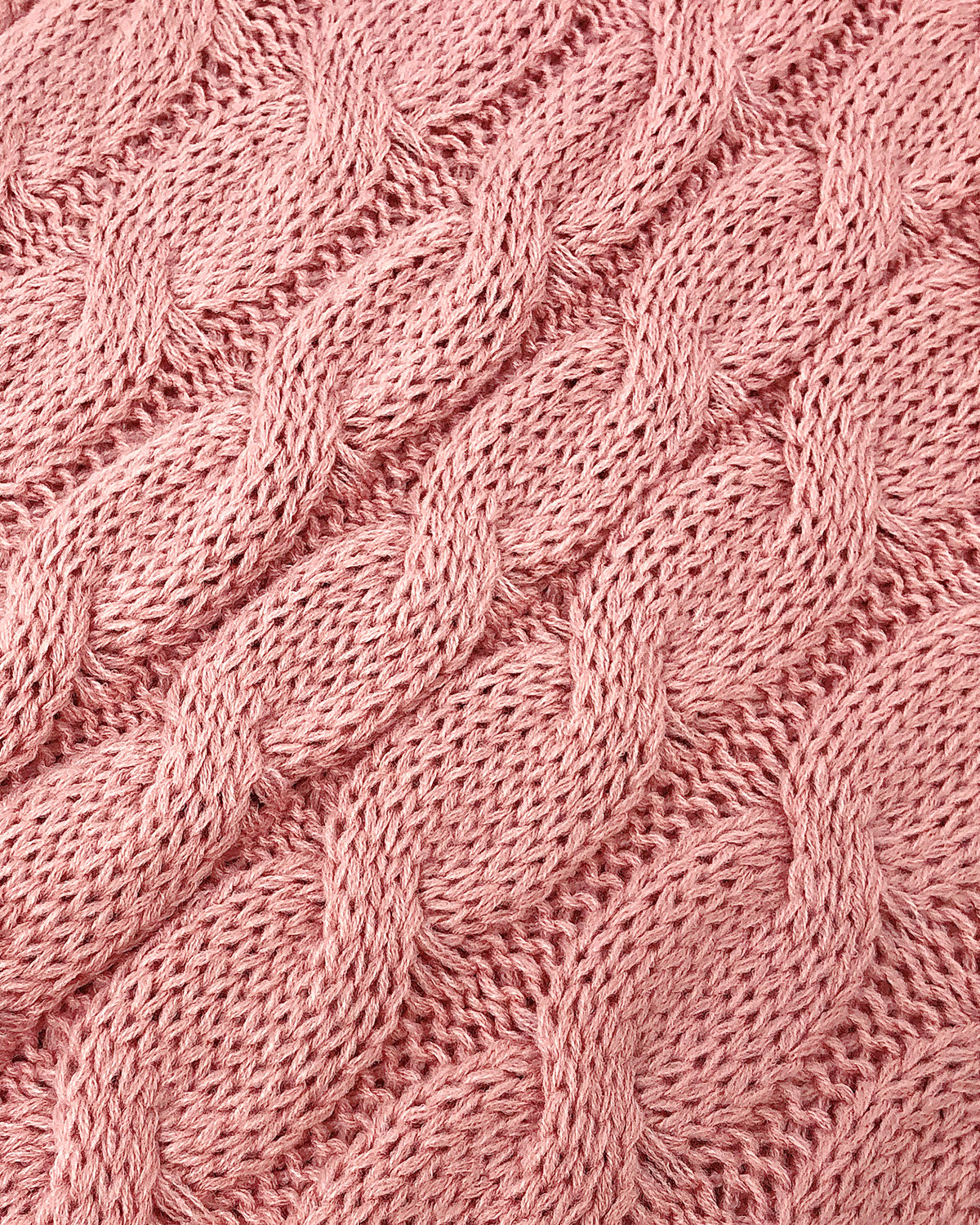 Wrapables Winter Warm Chunky Cable Knit Infinity Scarf and Beanie Set, Pink