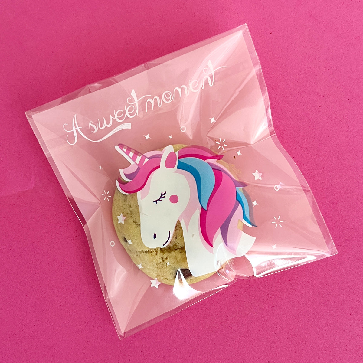 Wrapables Transparent Self-Adhesive 4" x 4" Candy and Cookie Bags, Favor Treat Bags for Parties and Wedding (200pcs), Unicorns