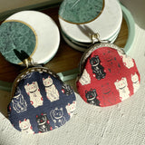 Wrapables Stylish Decorative Coin Purse, Clasp Wallet, Navy Fortune Cat