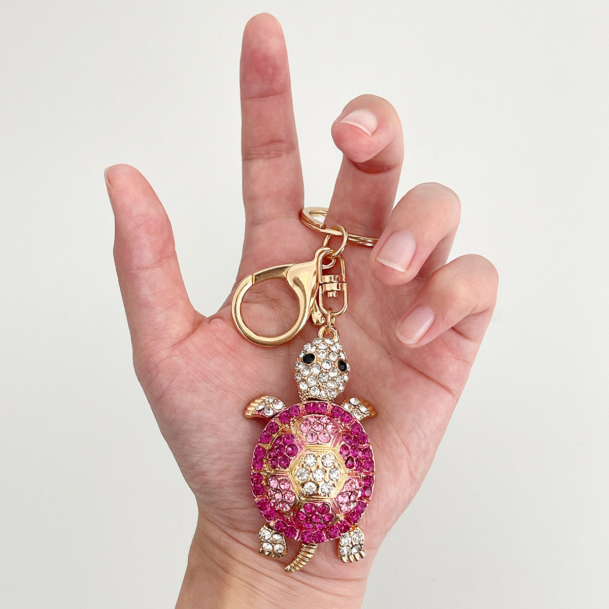 Wrapables Crystal Bling Key Chain Keyring with Tassel Car Purse Handbag Pendant, Pink Sea Turtle