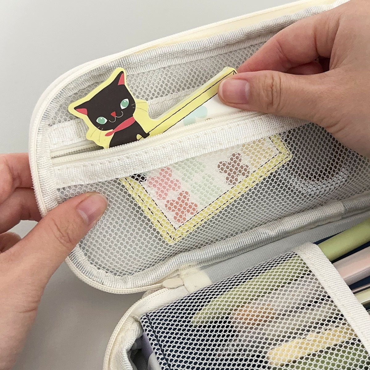 Wrapables Large Capacity Pencil Case, Expandable Pencil Pouch with 3 Washi Rolls