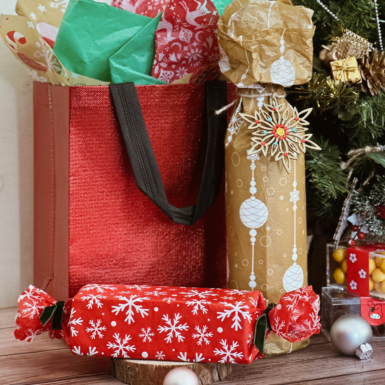 Christmas Crafts  Gift Wrap Supplies