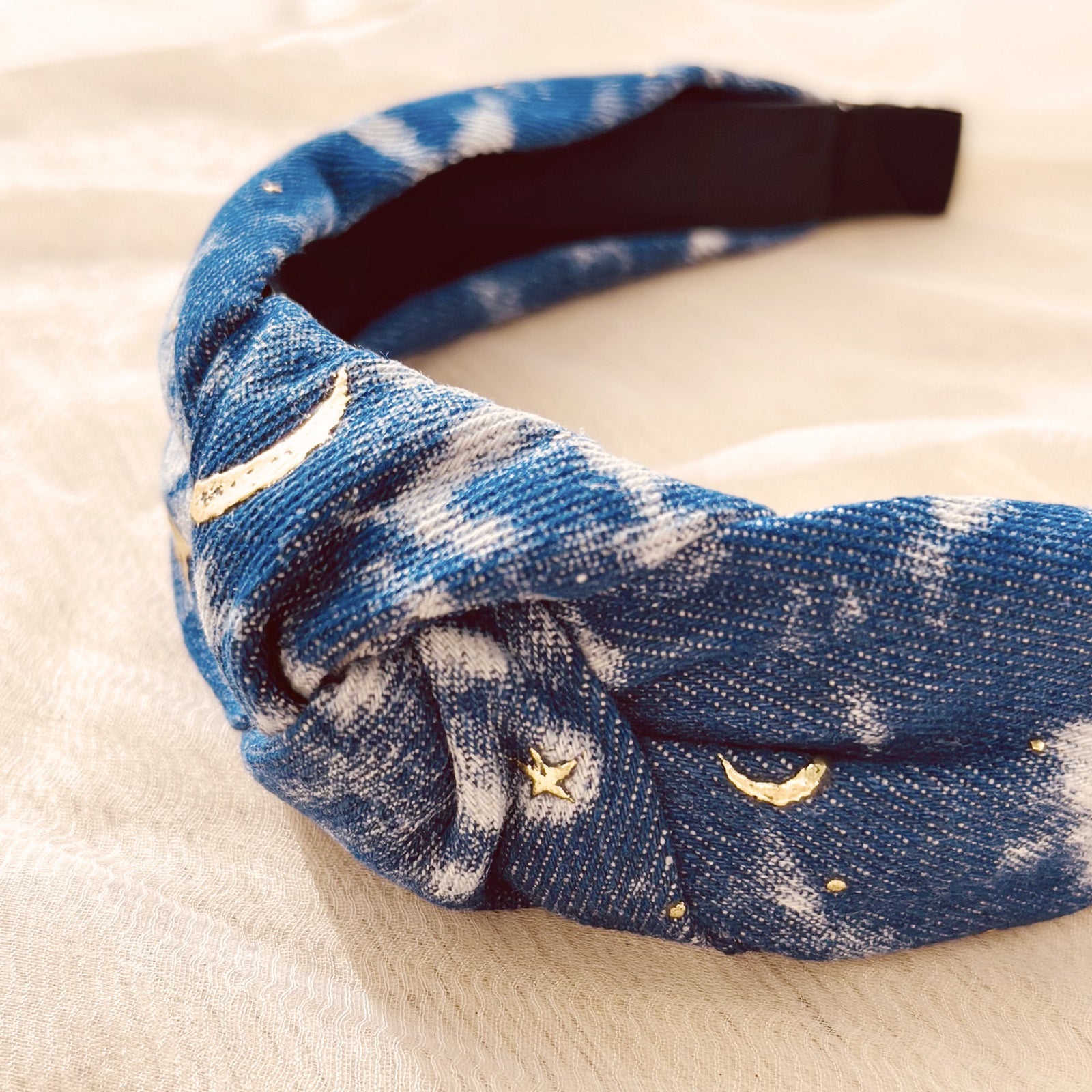 Wrapables Wide Knotted Headbands, Top Knot Headbands for Women and Girls, Starry Sky