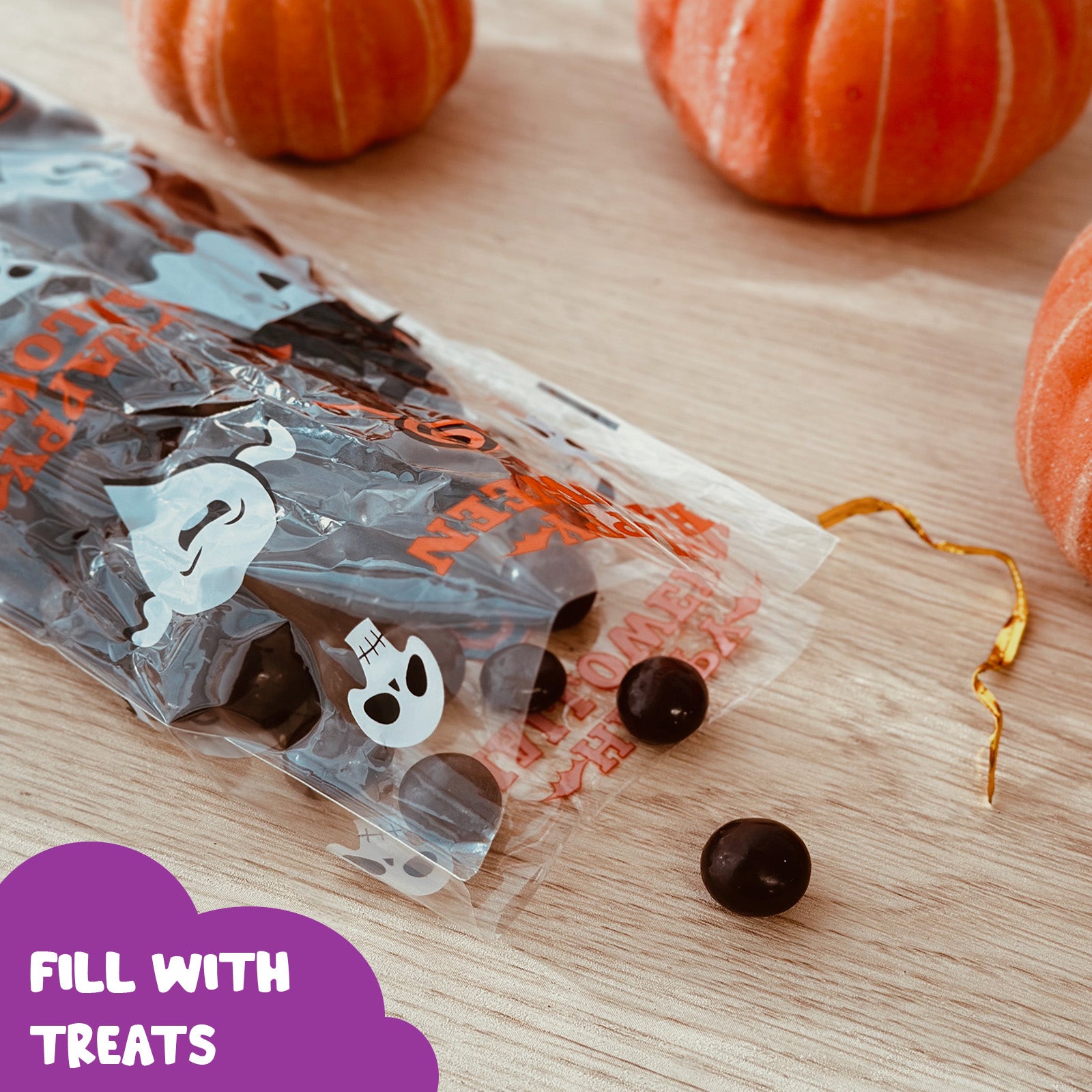 Wrapables 100pcs Halloween Cellophane Treat Bags and Ties