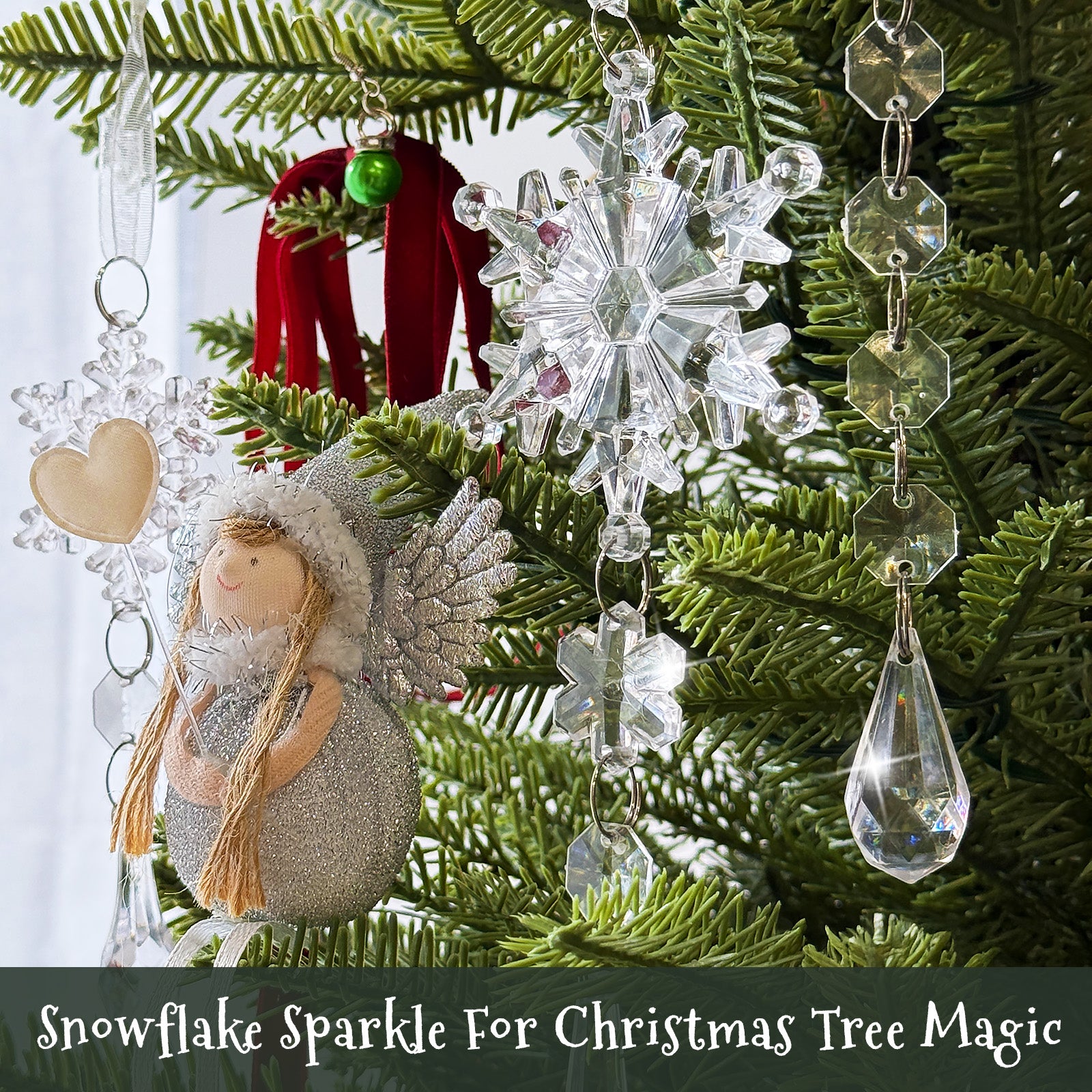 Wrapables 22pcs Christmas Tree Ornaments, Acrylic Hanging Crystal Snowflakes and Icicles Decorations, Drop Pendant Decor for Winter New Year Parties
