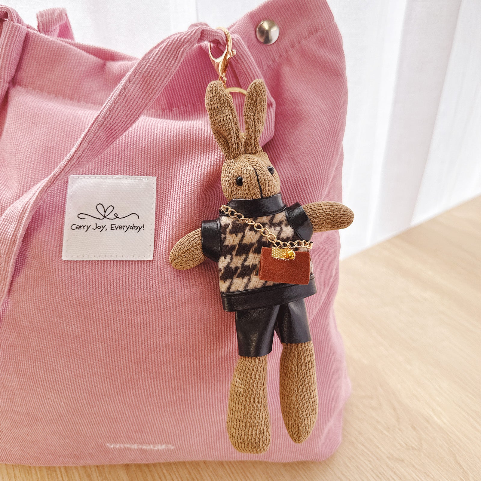 Wrapables Cute Plush Keychain Pendant Charm for Bag, Stylish Bunny