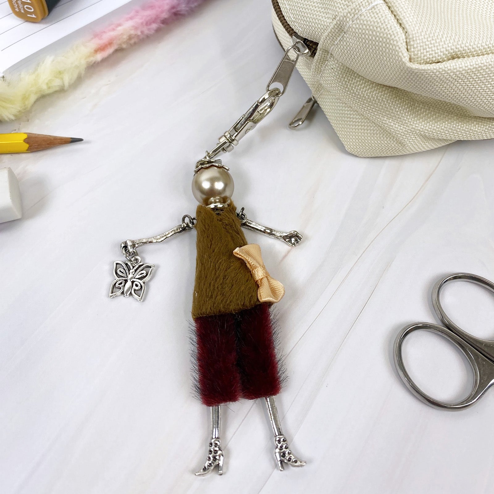 Wrapables Hanging Fashionista Doll Keychain, Crystal Rhinestone Keyring Bag Charm