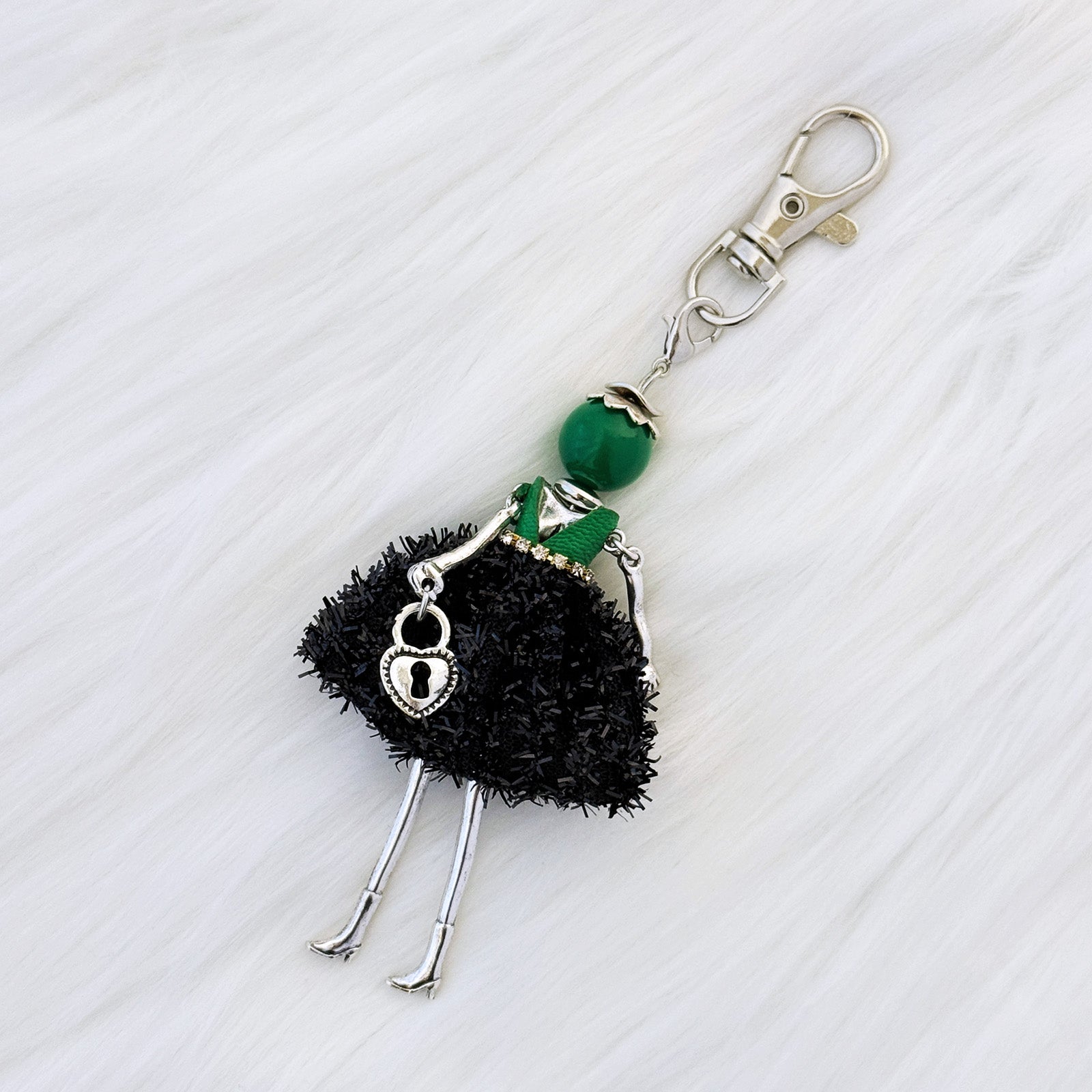 Wrapables Hanging Fashionista Doll Keychain, Crystal Rhinestone Keyring Bag Charm