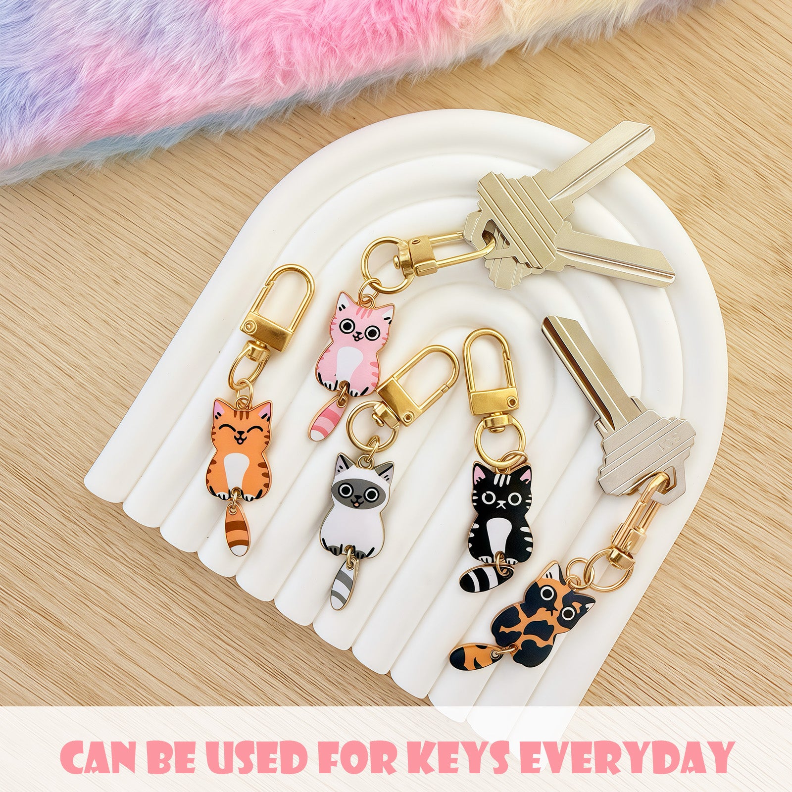 Wrapables Cute Cats Keychain, Bag Charm Accessory for Purse Handbag Backpack (Set of 5)