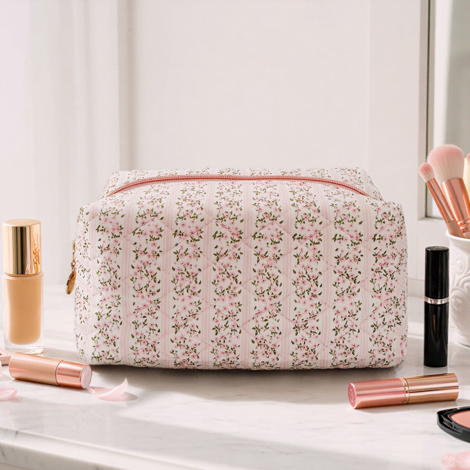Wrapables Floral Quilted Makeup Bag for Cosmetics, Toiletries, Travel