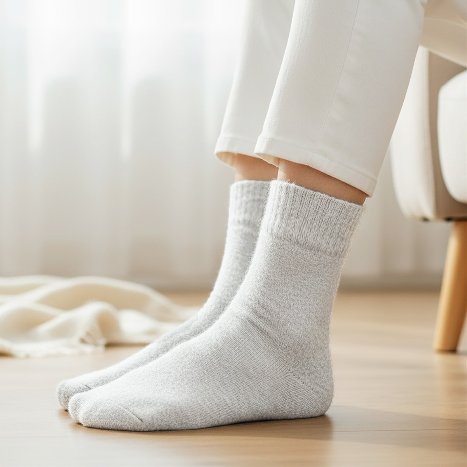 Wrapables Thick Thermal Warm Merino Wool Hiking Socks for Women (Set of 5)