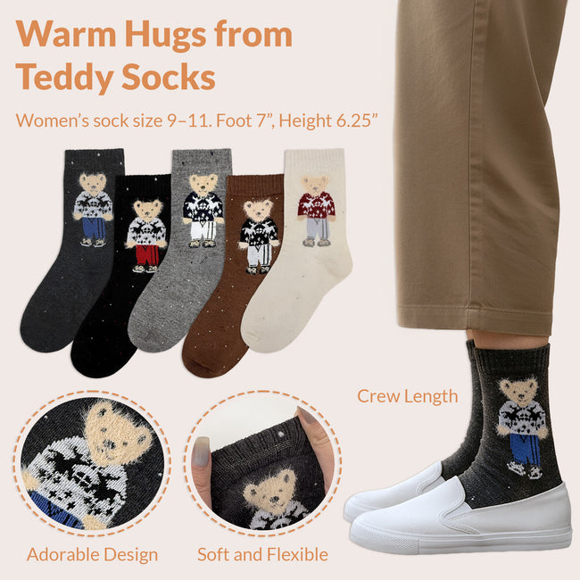 Wrapables Women's Cute Teddy Bear in Christmas Sweater Winter Crew Socks (Set of 5)