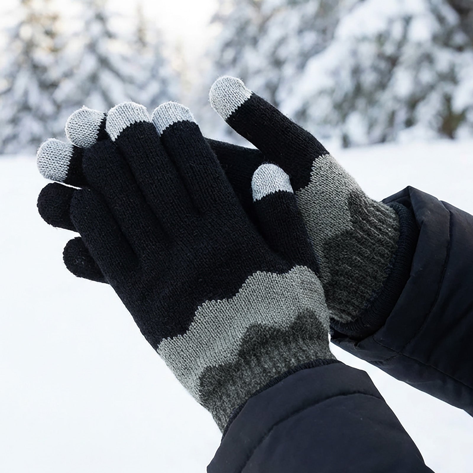 Wrapables Cold Weather Touchscreen Texting Gloves for Women (Set of 2)