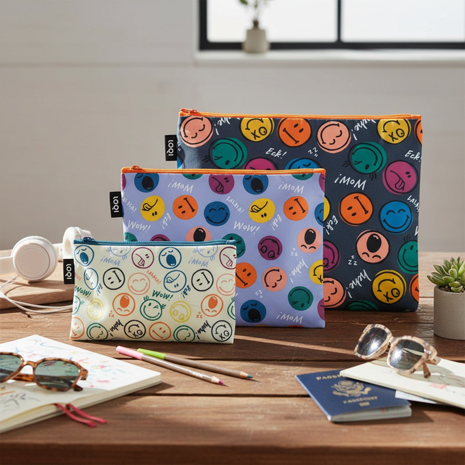 LOQI SMILEY Boys and Girls Recycled Zip Pockets, Travel Pouches